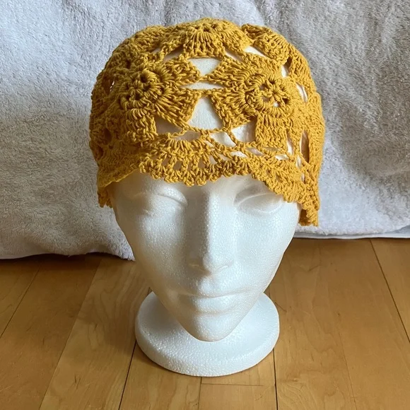 3/$20 Crochet hat flowers yellow summer - Picture 3 of 6
